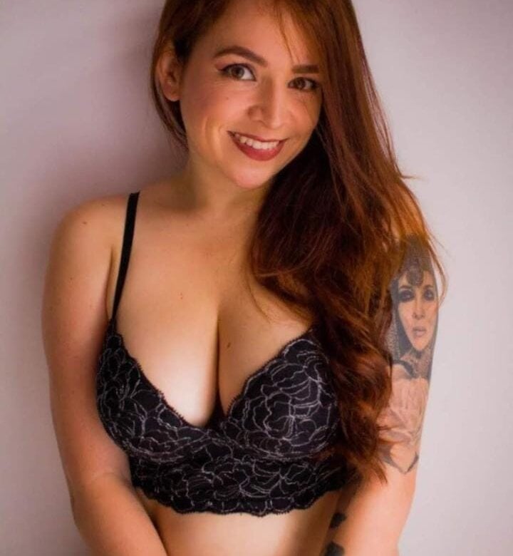 6livesex.com annyy_rosee livesex profile in usa-originally-from-australia cams