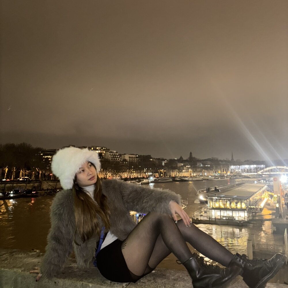 free6cams.com abella1116 livesex profile in ch cams