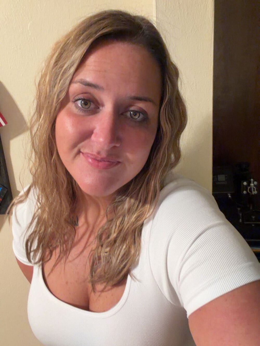 badgirlwebcam.com greatkate livesex profile in on-your-laps cams