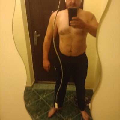 andrzejfiki from stripchat