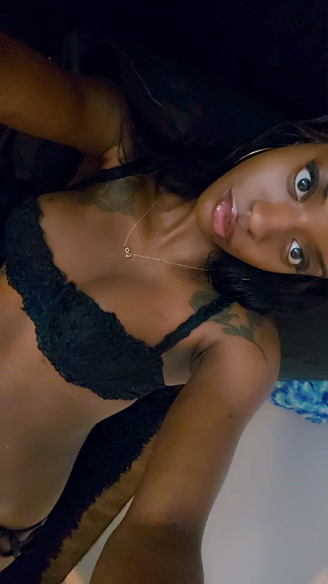 Vanessa0wnesHim