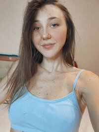 Kari_yaa's Offline Chat Room