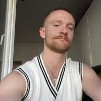 T_R_1992's webcam live show