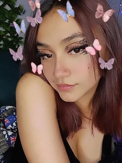Michell_boobs_
