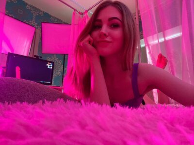 Crystal_Peace - Stripchat Girl 