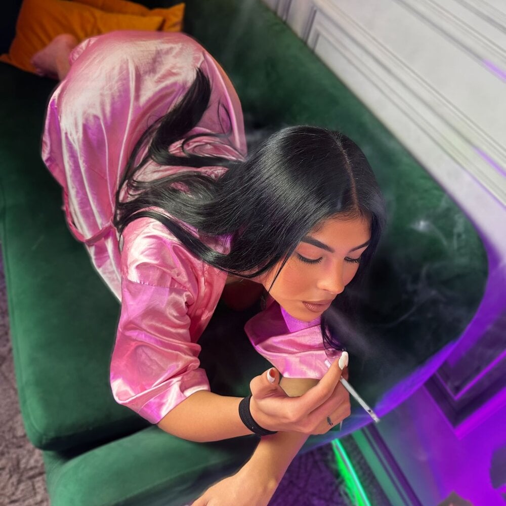 Swetdani Offline XXX-Chat