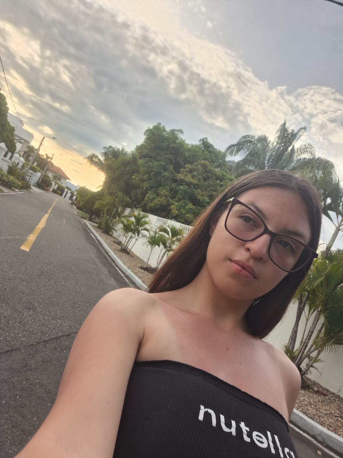 Ela_pink1
