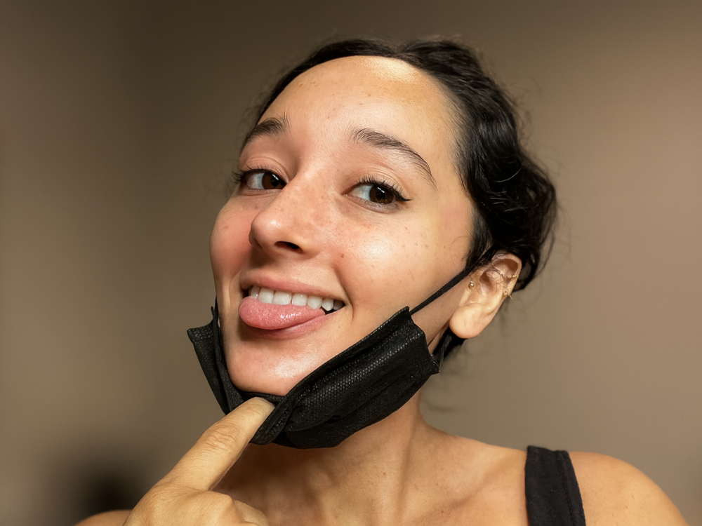 Watch  WinnieRin live on StripChat