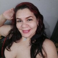 Barbie_ccs_34's Offline Chat Room