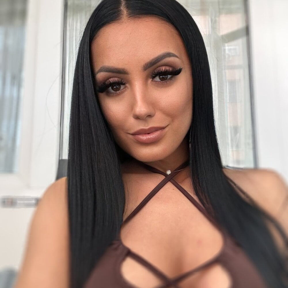 selenakimm