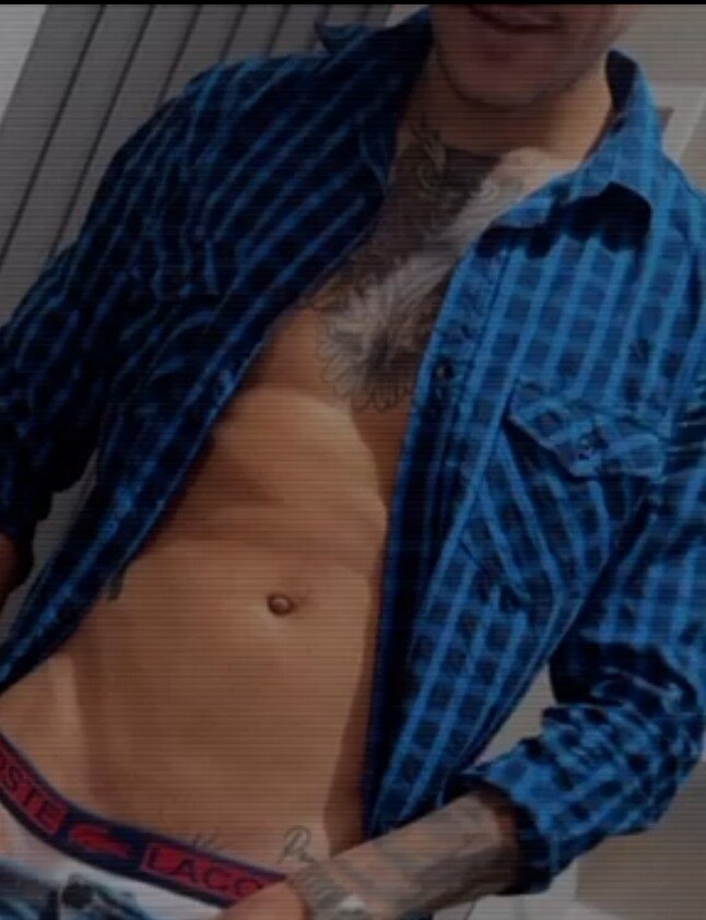 LucasHot2357
