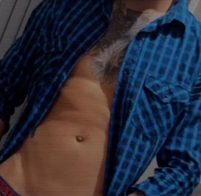 lucashot2357 from stripchat