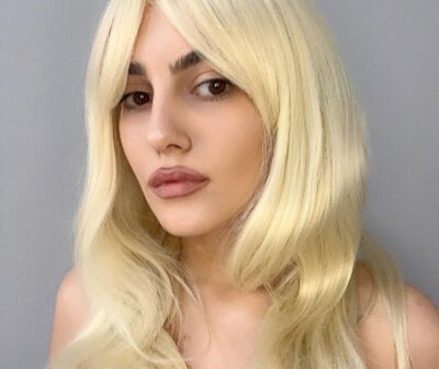 LuxuriouSiren8