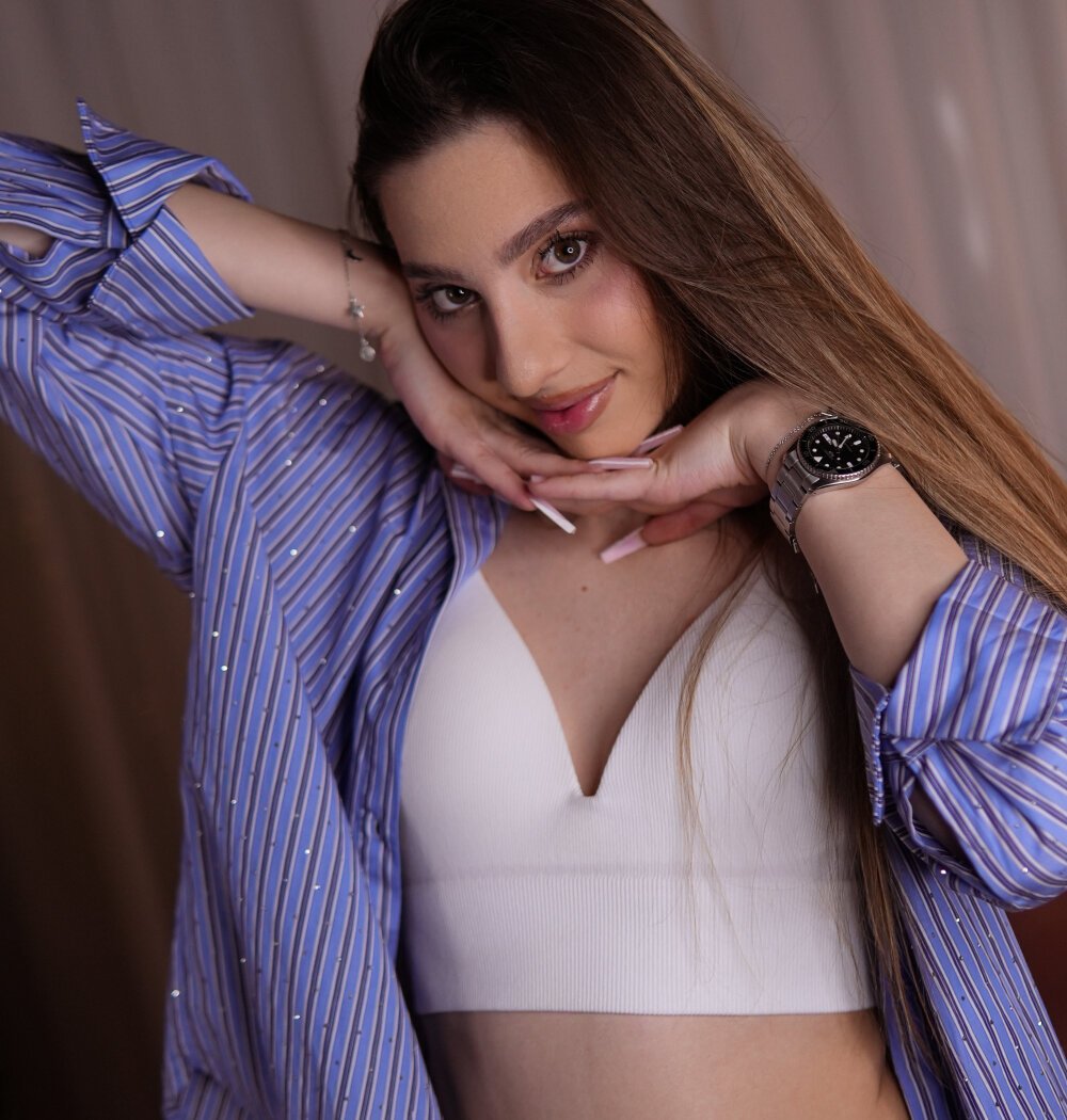 SereyaRose's Live XXX Chat