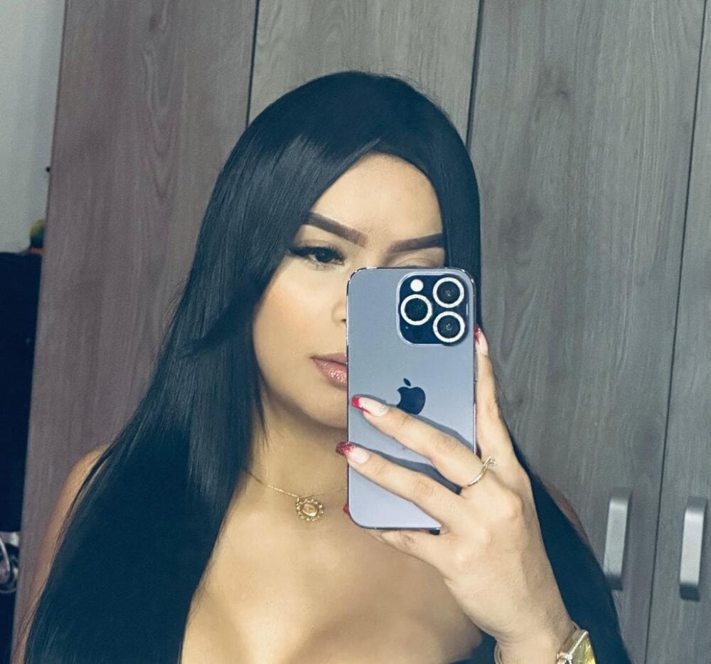 ALISONN_HOTT profile