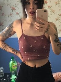 NaughtyLoryy