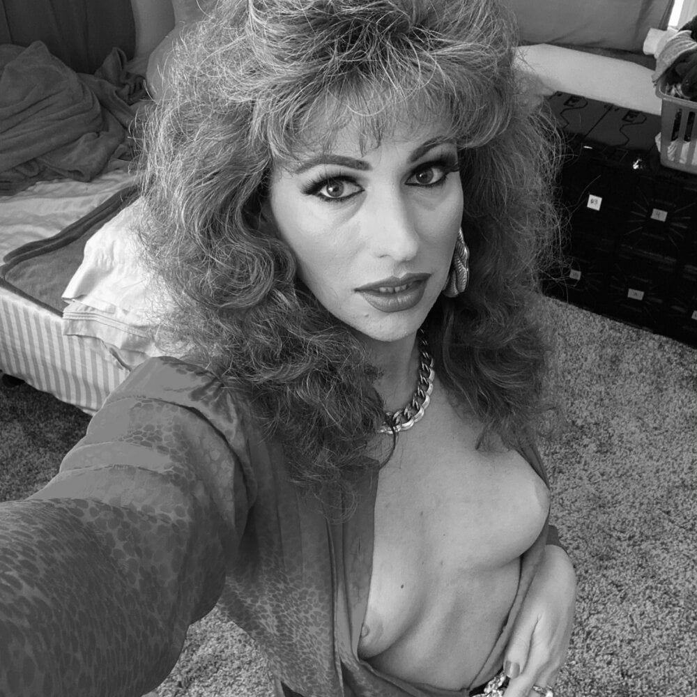 T S Cassandra Love
