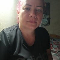 Bitche-4's Offline Chat Room