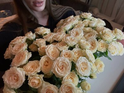 Ju_lii Live Cam on StripChat