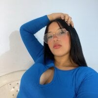 IsaJoness' Live Sex Cam Show