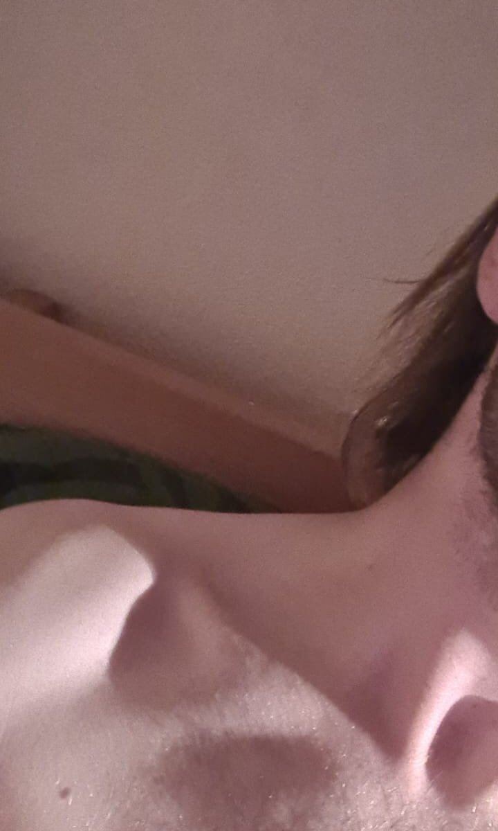 geilerschwanz_30's Offline XXX Chat