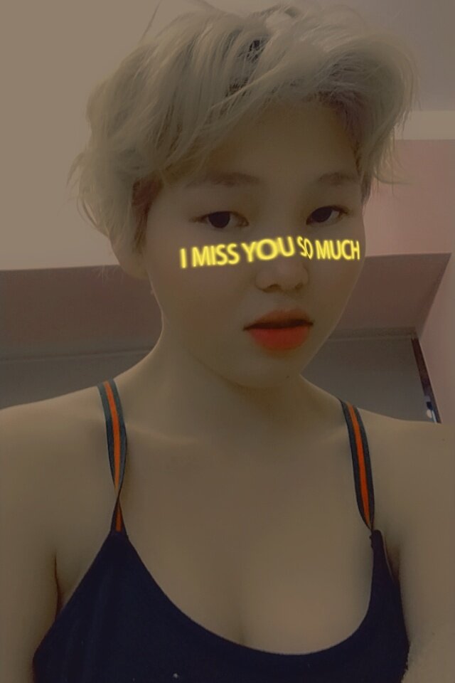 yuri_mi 😈 cam