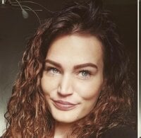 nienkeedewit's Offline Chat Room