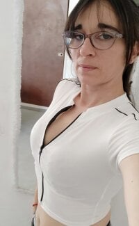 Marcela1801 offline chatrum