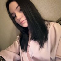 Midnight_Musee's Offline Chat Room