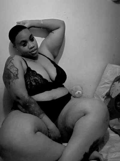 sexyhugeassxxx