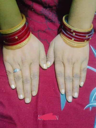 Angelishere01 on StripChat