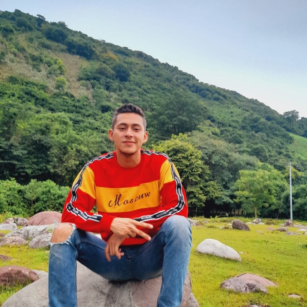 boy_hot- from stripchat