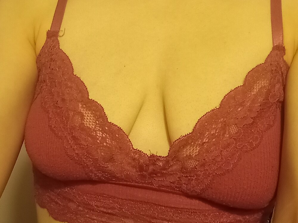 Live sex webcam photo for Alyss_Wonderland #287492879