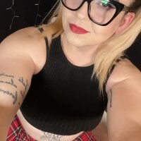 Tscammy's Offline Chat Room