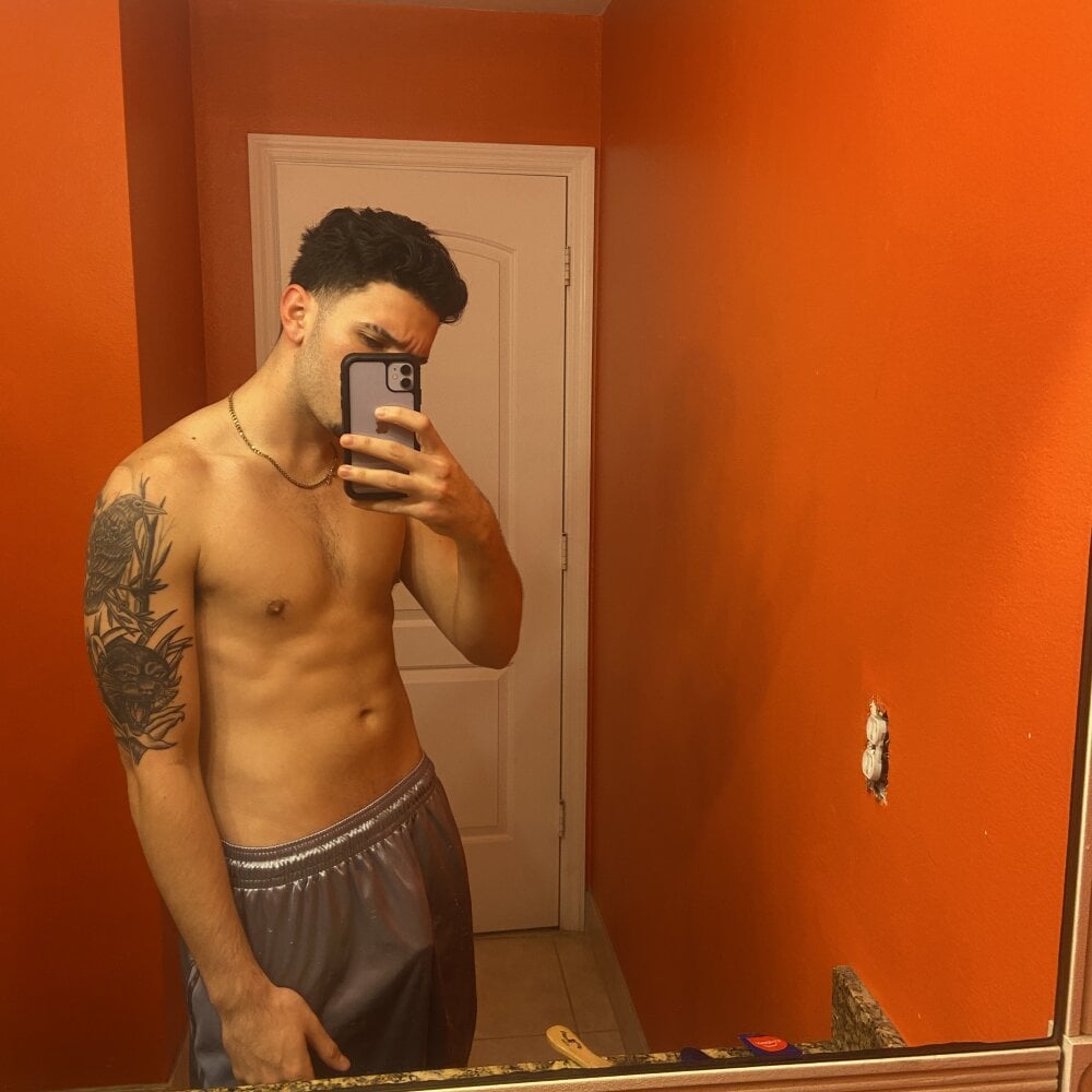LetzCruz profile