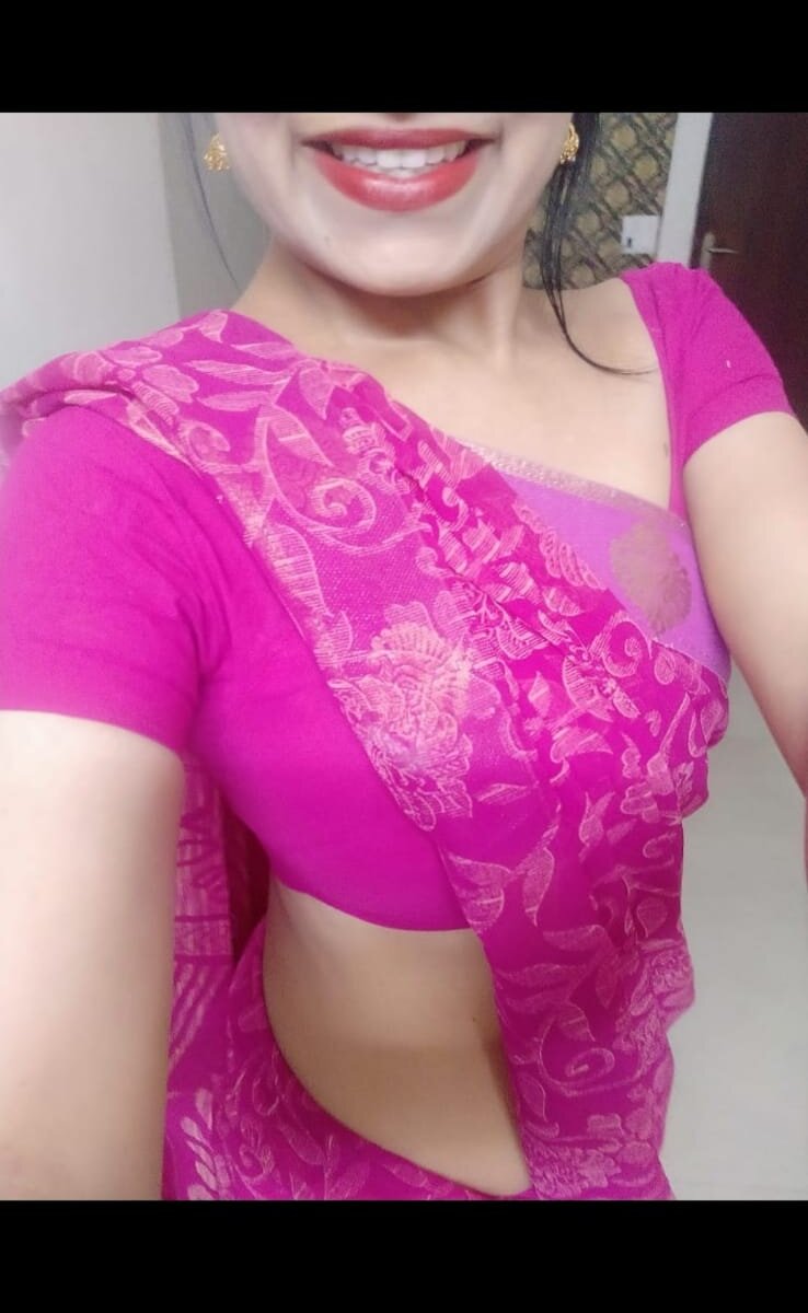 Live sex webcam photo for LustyShreya #288676538