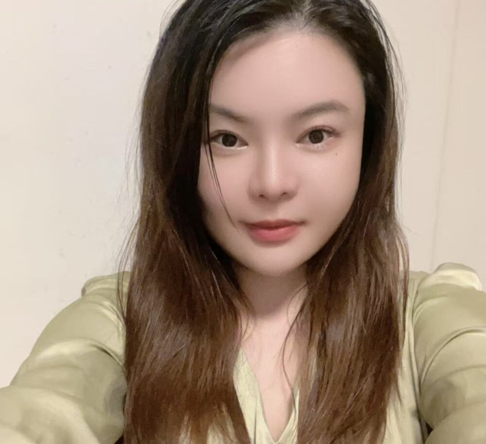 chatnmate.com wanru166 livesex profile in lesbian cams