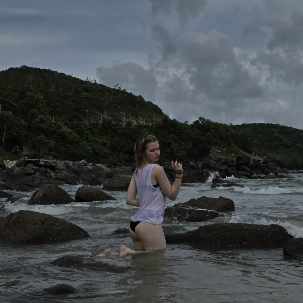 stripchat phillisesplin webcam profile pic via sexcam3d.net