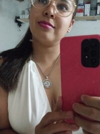 Ye_Char's webcam live show
