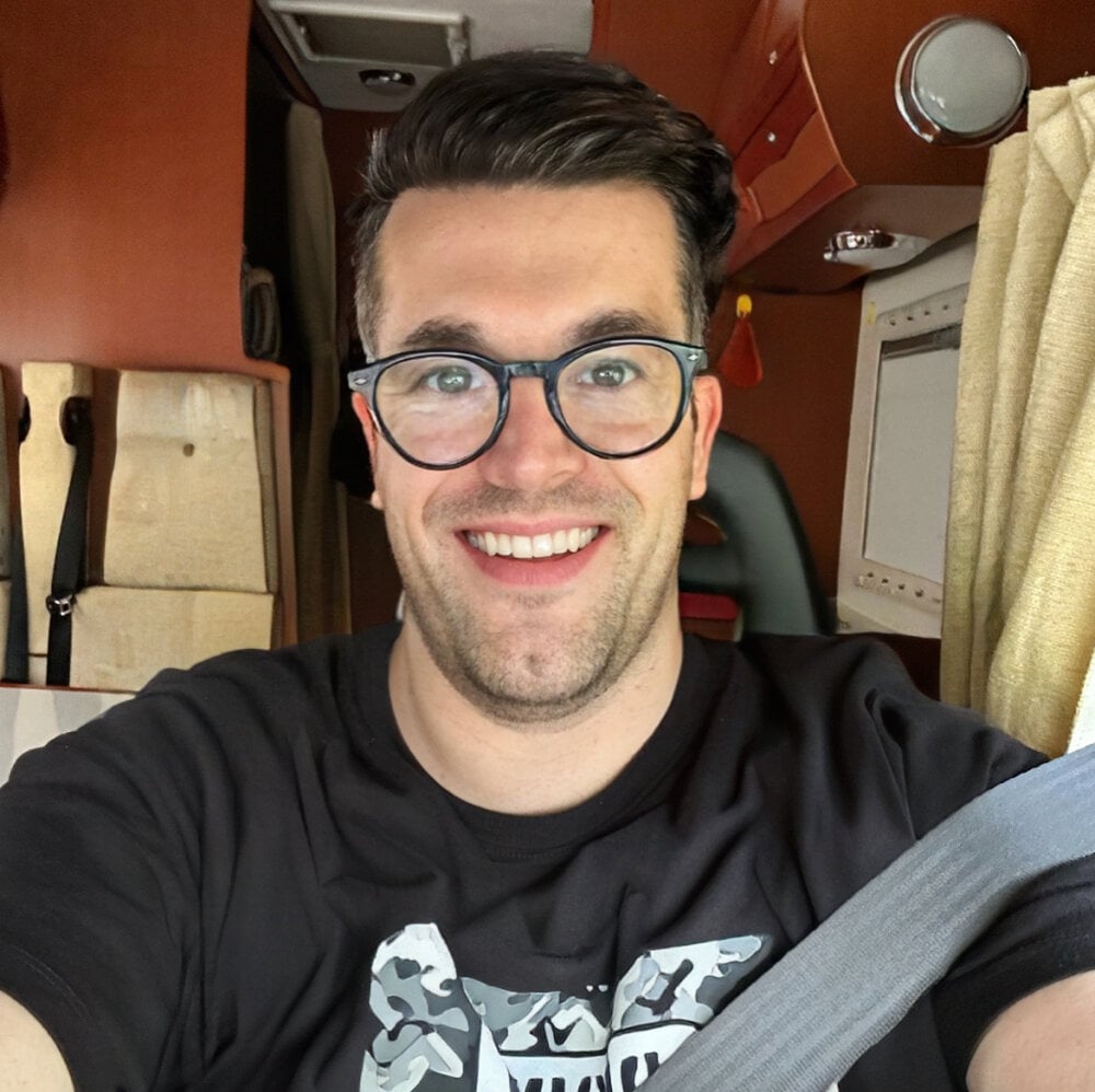 Rich_Mo89H's Offline XXX Chat