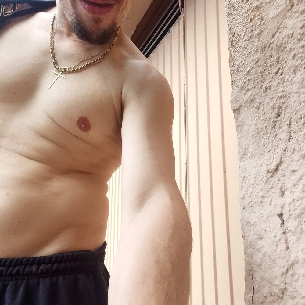 Pyerry82's Offline XXX Chat