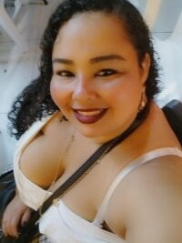 HoneeyPassion's webcam live show
