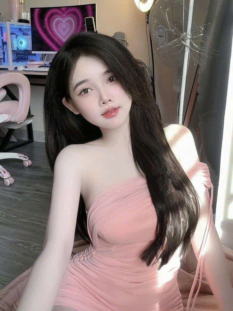 newporncams.com alice6868 livesex profile in granny cams