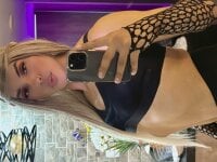 sofia_peraltabitch's webcam live show