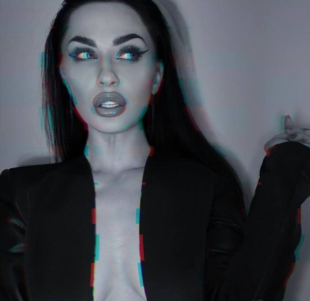 stripchat vikki_wood webcam profile pic via ebonylivesexcams.com