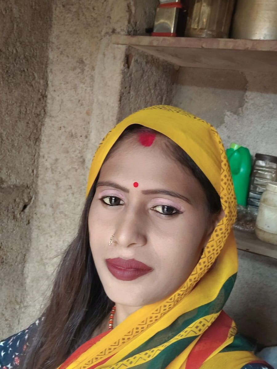 saroj_hot123 from stripchat