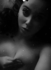 Rina_kiss' Offline XXX Chat