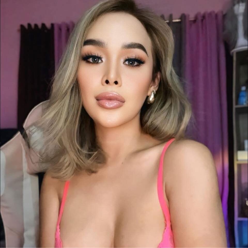 lolitaloove69 from stripchat