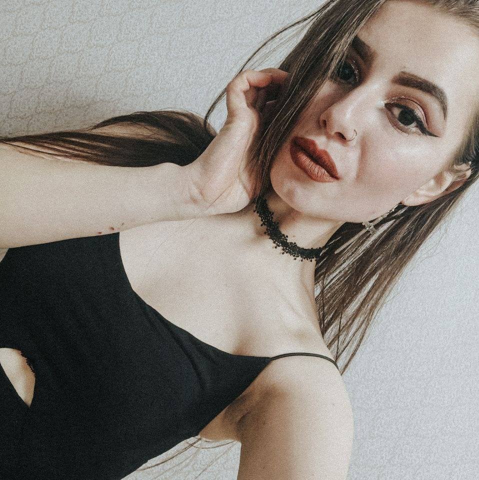 Offline XXX chat Hot_Molly5