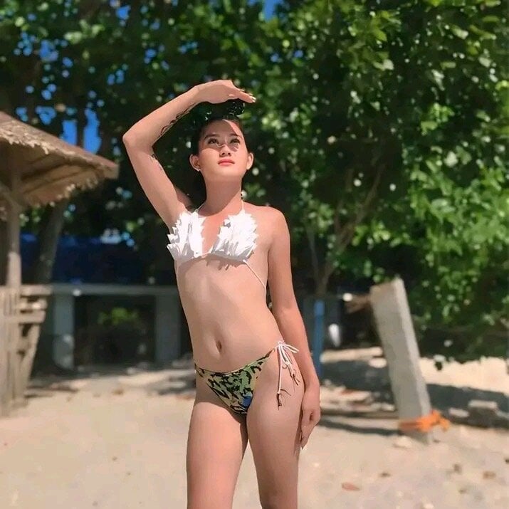 girlyesha